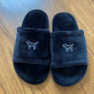 PINK black fuzzy slippers. Sz L 9/10 new